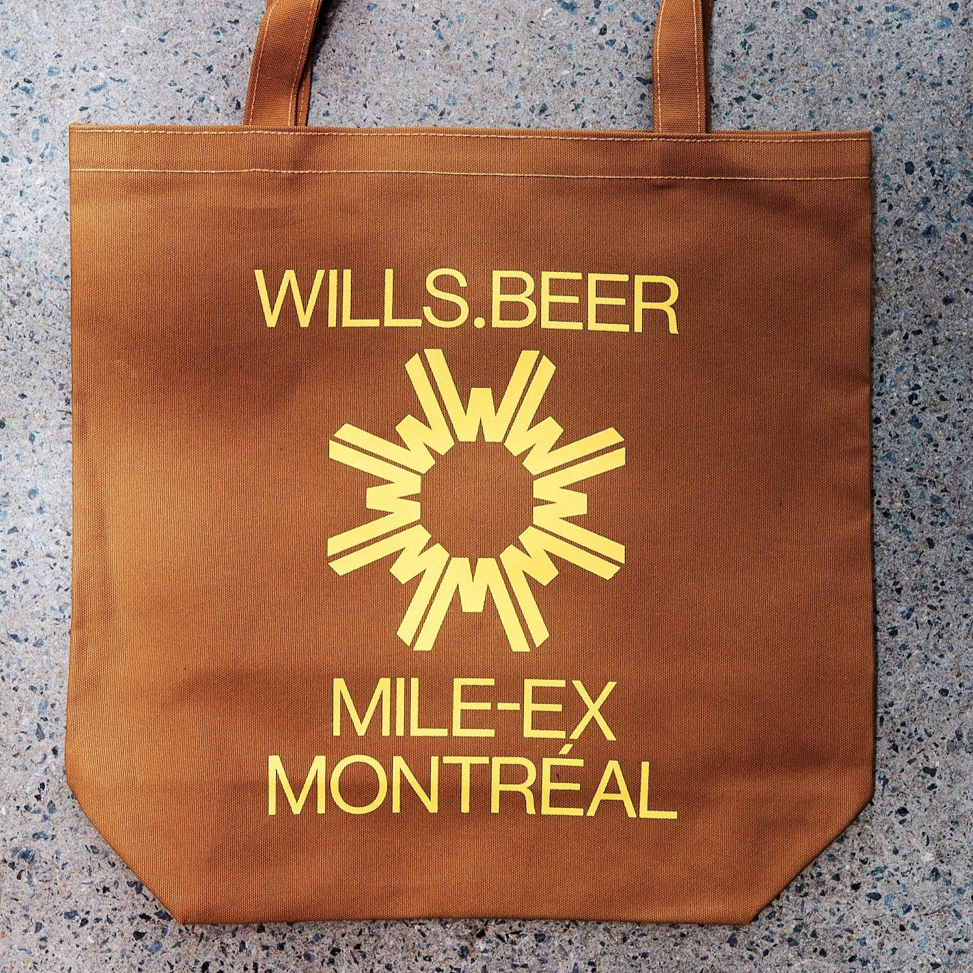 WILLS Tote